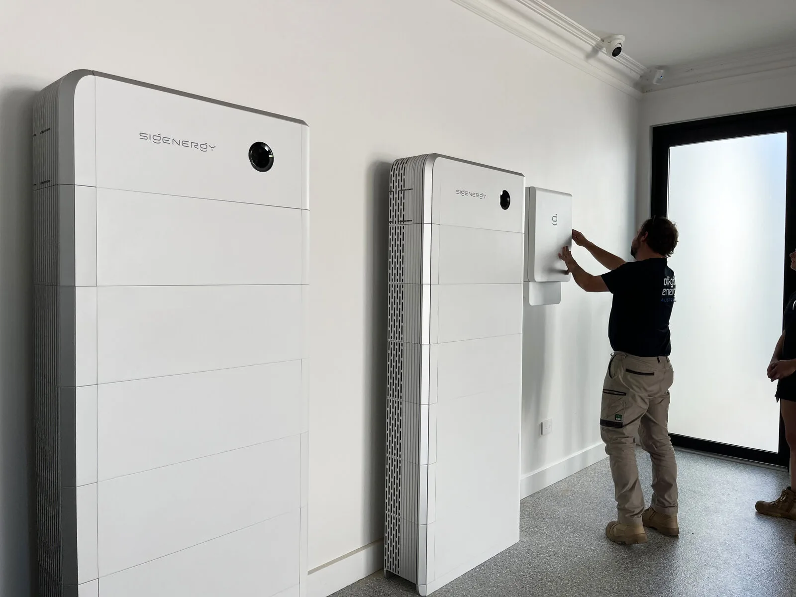 Fronius inverters and battery storage installation